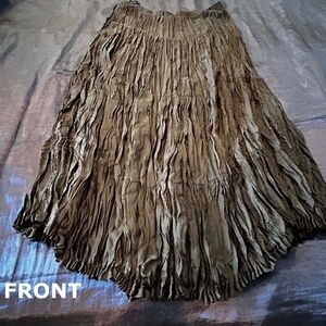 SKIRT, 100% SILK, BLACK, SIZE 3X, ELASTIC WAIST, IN MANY TINY PLEATS, BLOOMINGDA